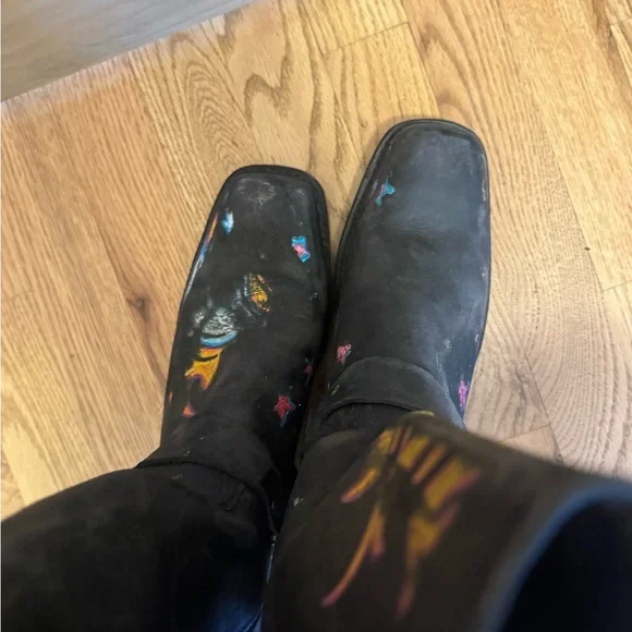 Black Leather Women's Boots - Picture 5 of 8